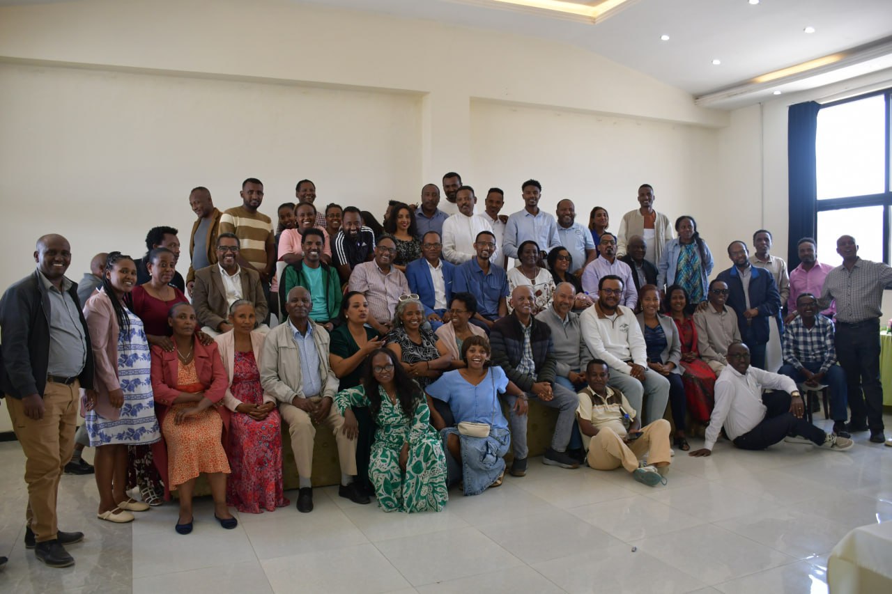 በየኢትዮጵያ ሙሉ ወንጌል አማኞች ቤተክርስቲያን የልማት ኮሚሽን (EMWACDC) አዘጋጅነት በአዳማ ከተማ የሁለት ቀን ወርክሾፕ ተካሄደ ።